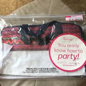 NWT thirty-one Get Creative Crossbody Organizer